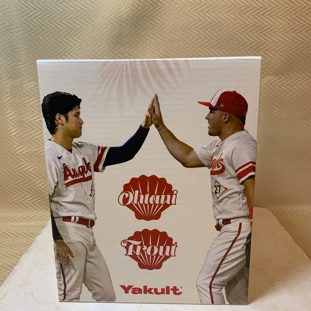 Angels Shohei Ohtani and Mike Trout Bobblehead - Picture 4 of 6